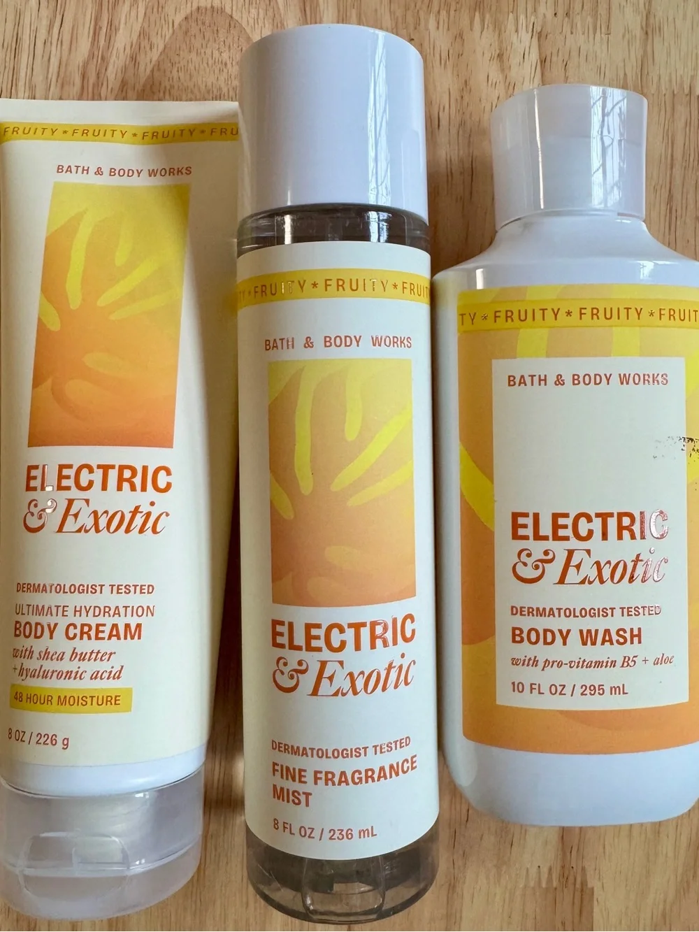 Bath & Body Works Electric & Exotic Body Wash & Care Set - Yellow